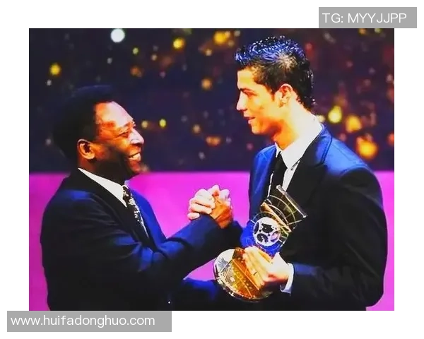 两位足球巨星携手合影展现默契与实力,共同演绎绿茵场上的辉煌瞬间 两位足球巨星携手合影展现默契与实力,共同演绎绿茵场上的辉煌瞬间