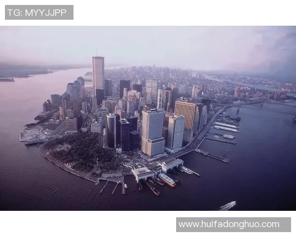 全球足球巨星豪宅大揭秘十大球星奢华别墅排名与内外景观分析