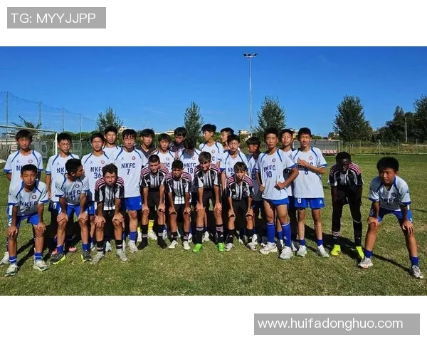 脚歪的足球天才：那些让人惊叹的独特球技与姿势